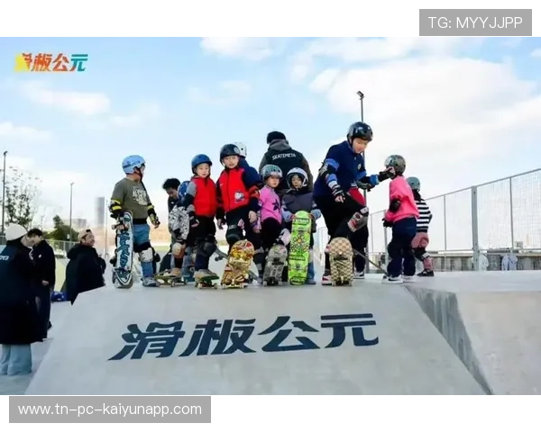 2026年滑板公益课程暑期学员社区回馈活动成果汇编第二卷发布,滑板社有什么活动 2026年滑板公益课程暑期学员社区回馈活动成果汇编第二卷发布,滑板社有什么活动